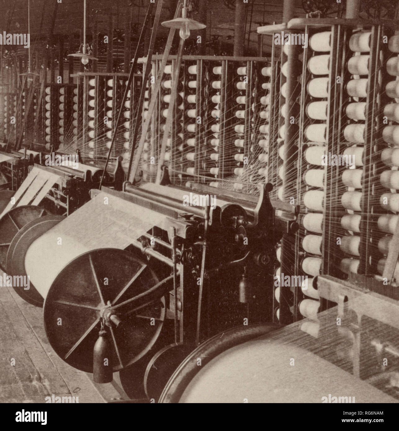 Warping room, cotton mill, Augusta, Georgia, USA, circa 1892 Stock Photo