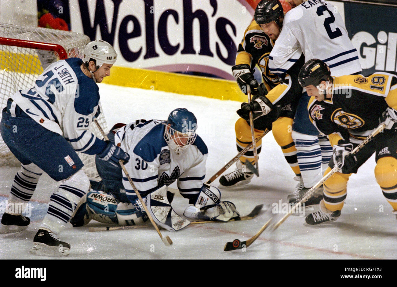 Toronto maple leafs dallas eakins hires stock photography and images Alamy