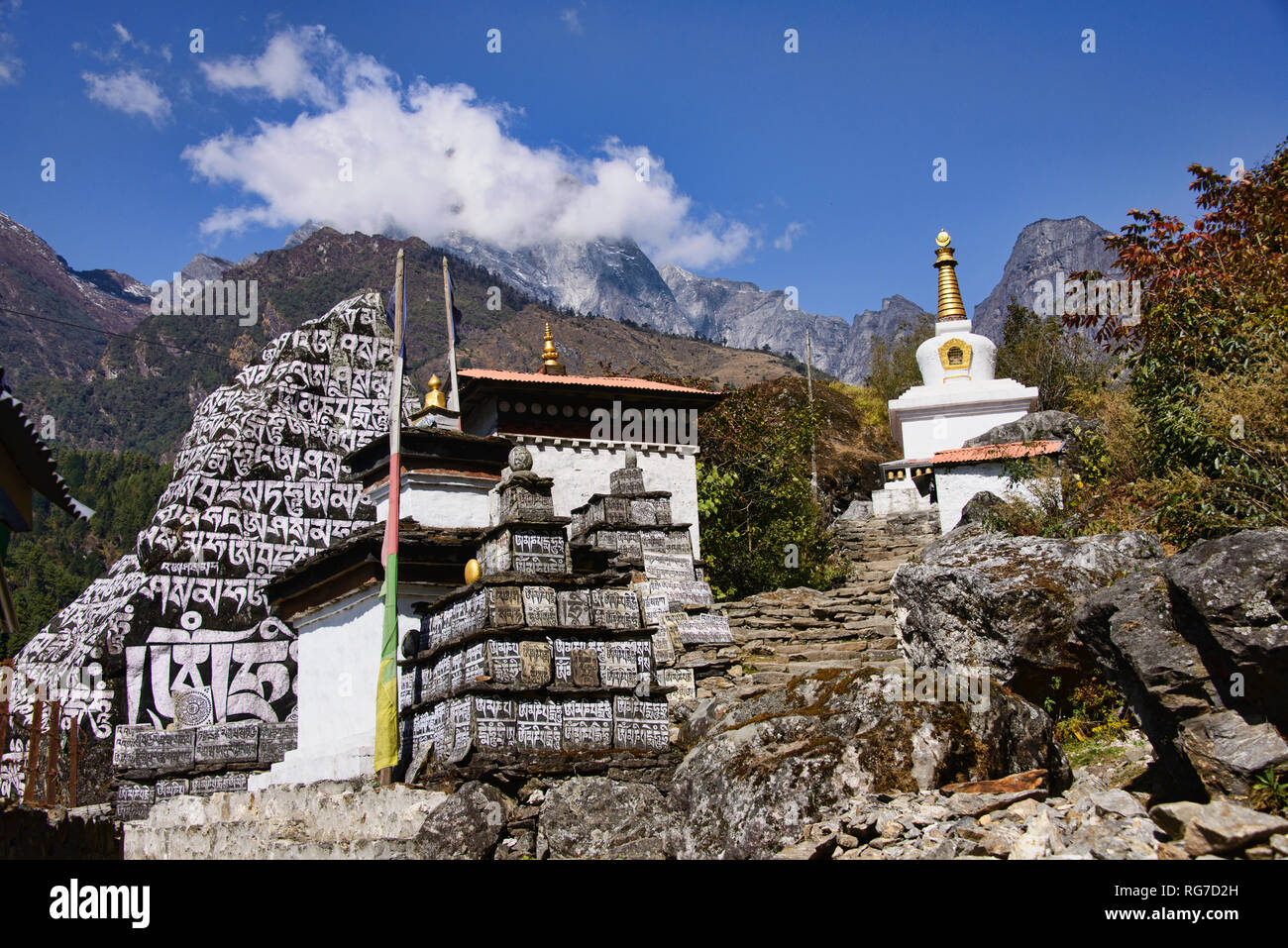 mani-stone-walls-along-the-trail-in-the-everest-region-of-nepal-stock