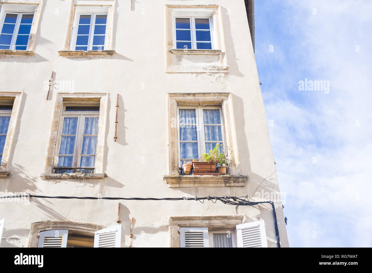 The wall with windows of the old building Stock Photo - Alamy