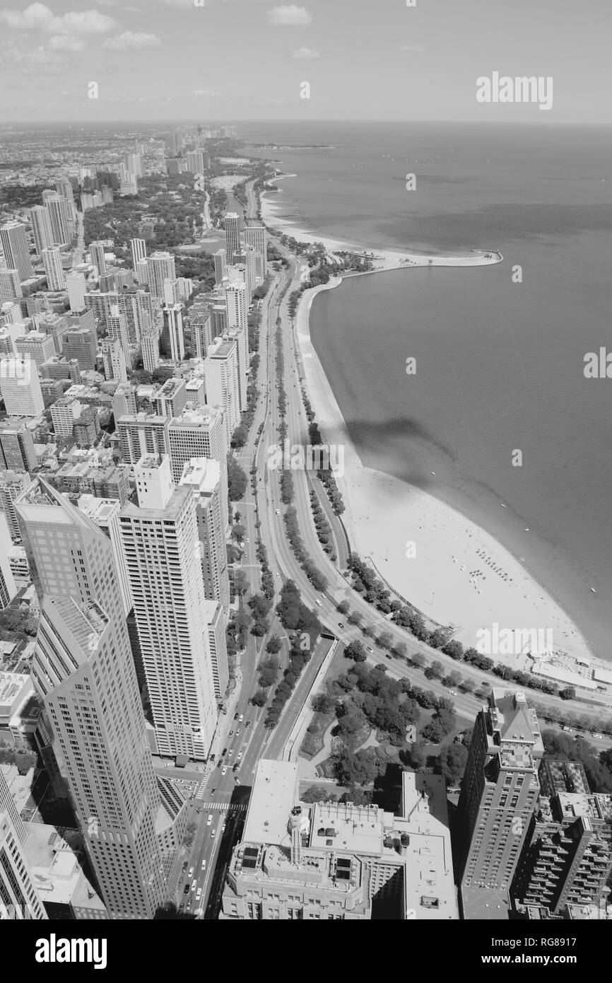 Chicago - aerial view with Lake Michigan Stock Photo - Alamy