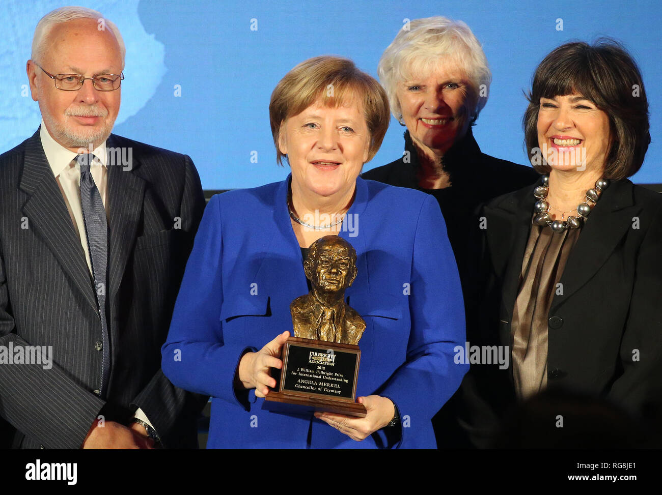 Berlin, Germany. 28th Jan, 2019. Chancellor Angela Merkel (CDU) receives the American Fulbright Prize for International Understanding at the Axica Congress and Convention Center. After the award ceremony, Chancellor Angela Merkel (M) will meet Manfred Philipp (l-r), Vice President of the Fulbright Association, Mary Ellen Heian Schmider and Christiane Amanpour, CNN journalist. Credit: Wolfgang Kumm/dpa/Alamy Live News Stock Photo