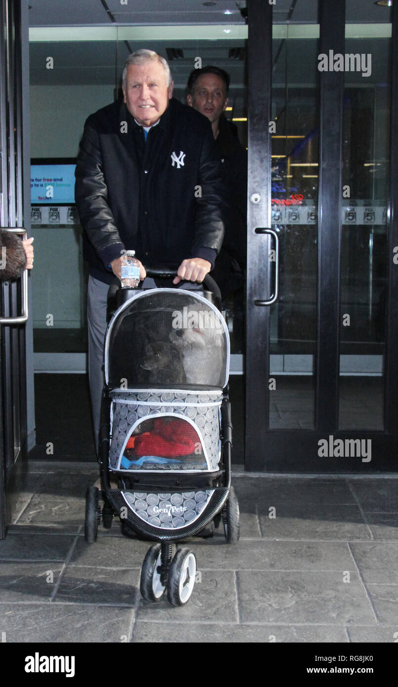 New York, NY, USA. 28th Jan, 2019. Tommy John seen leaving Good Day NY after speaking about his son Tommy John III's new book in New York City on January 28, 2019. Credit: Rw/Media Punch/Alamy Live News Stock Photo