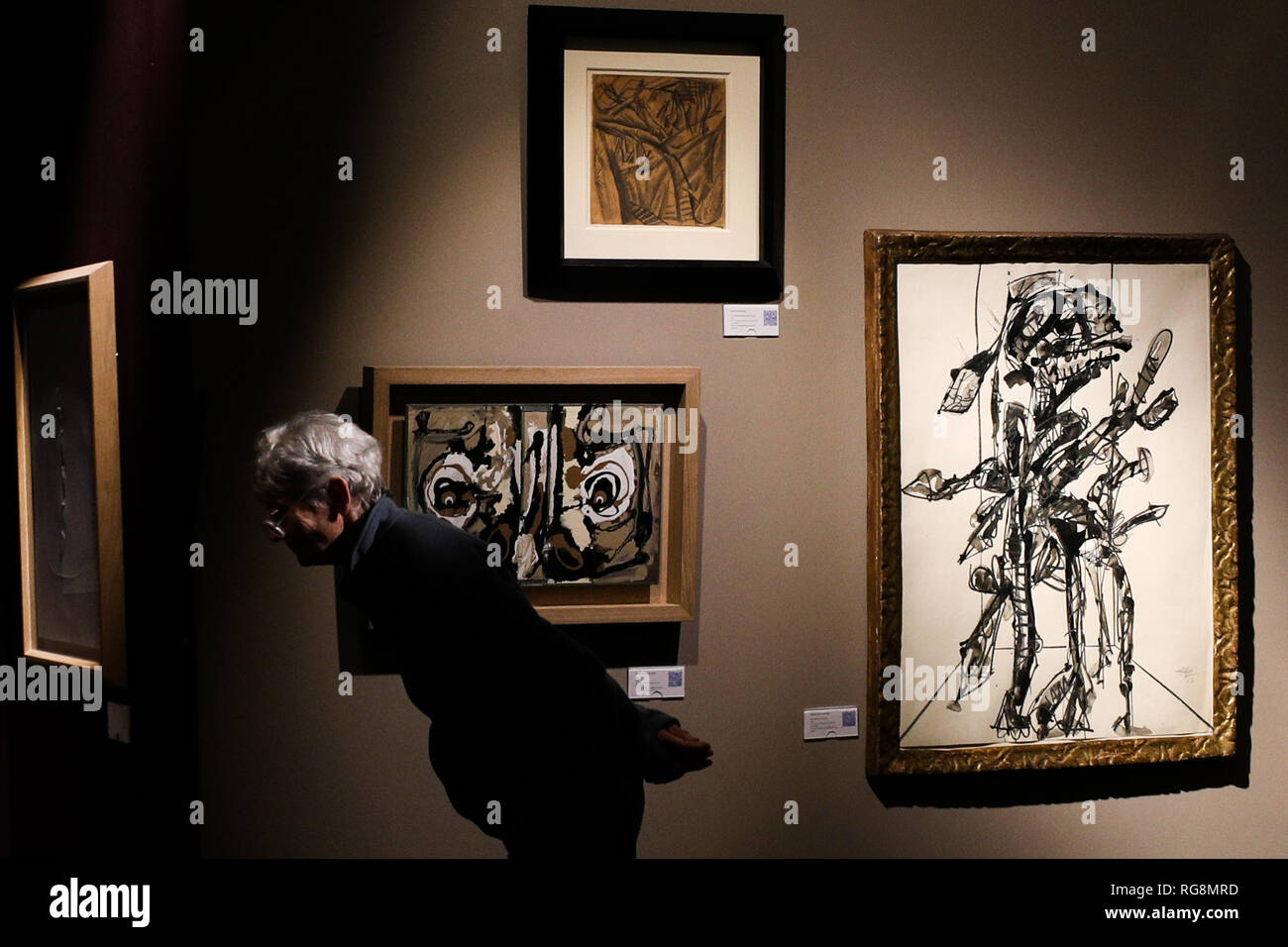 Brussels, A total of 133 Belgian and international galleries presented tens of thousands of art pieces at the fair. 3rd Feb, 2019. A visitor views exhibits from Simon Studer Art during the 64th edition of Brafa Art Fair at the Tour & Taxis in Brussels, Belgium, Jan. 28, 2019. A total of 133 Belgian and international galleries presented tens of thousands of art pieces at the fair, which will last till Feb. 3, 2019. Created in 1956, the Brafa Art Fair is one of the world's oldest and most prestigious art fairs.? Credit: Zheng Huansong/Xinhua/Alamy Live News Stock Photo