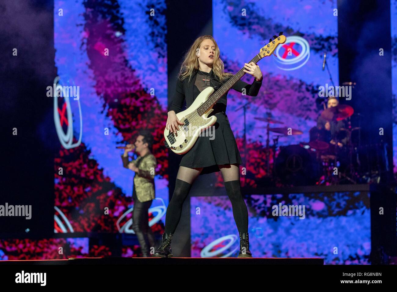 Nicole row hi-res stock photography and images - Alamy