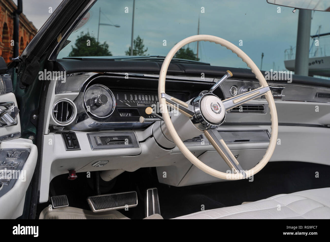 1966 Cadillac Eldorado convertible - classic American car Stock Photo -  Alamy