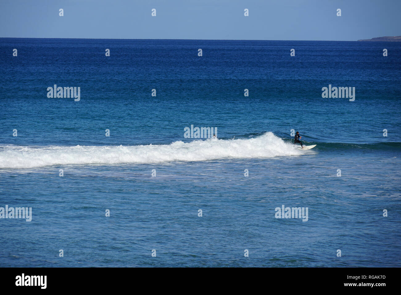Surfer, Playa de Famara, Lanzarote, Kanarische Inseln, Spanien Stock Photo