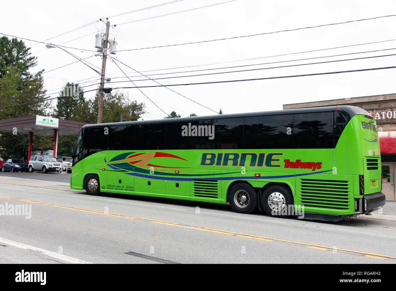 Charter Tour Bus High Resolution Stock Photography And Images Alamy