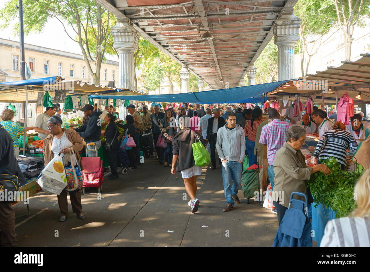 Boulevard de la chapelle hi-res stock photography and images - Alamy