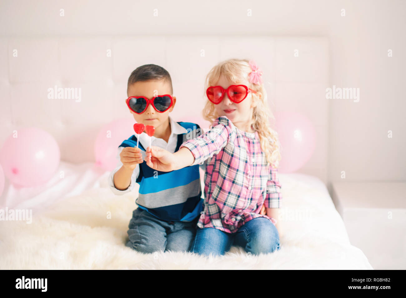 Funny children eating hi-res stock photography and images - Alamy