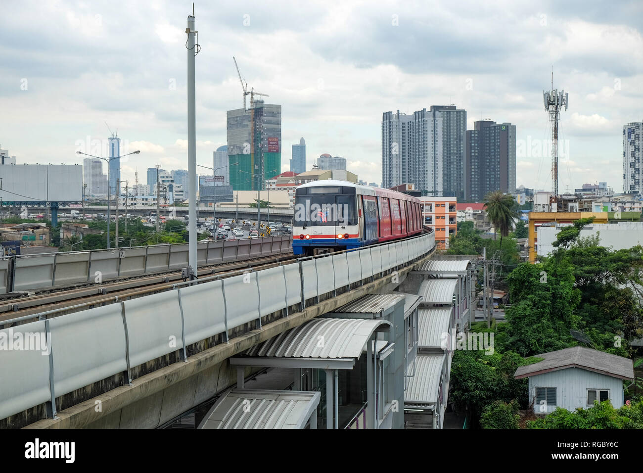 Bangkok Thailand Nov 9 2017 Bts Sky Train Mass Transit System In Bangkok Thailand Nov 9 2017 Bts Sky Train Mass Transit System In