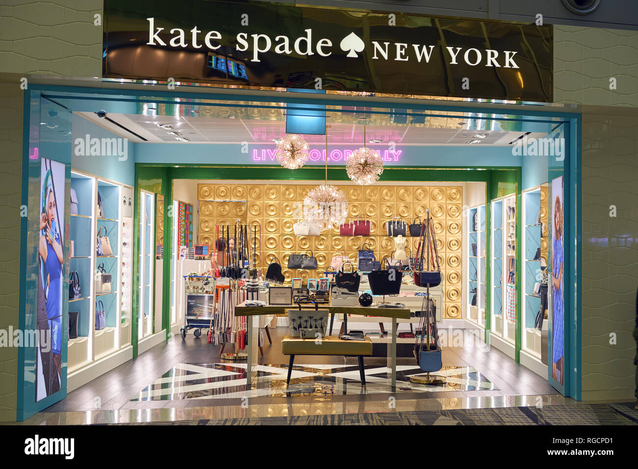 SINGAPORE - CIRCA SEPTEMBER, 2016: Kate Spade store at Singapore Changi  Airport. Changi Airport is one of the largest transportation hubs in  Southeast Stock Photo - Alamy