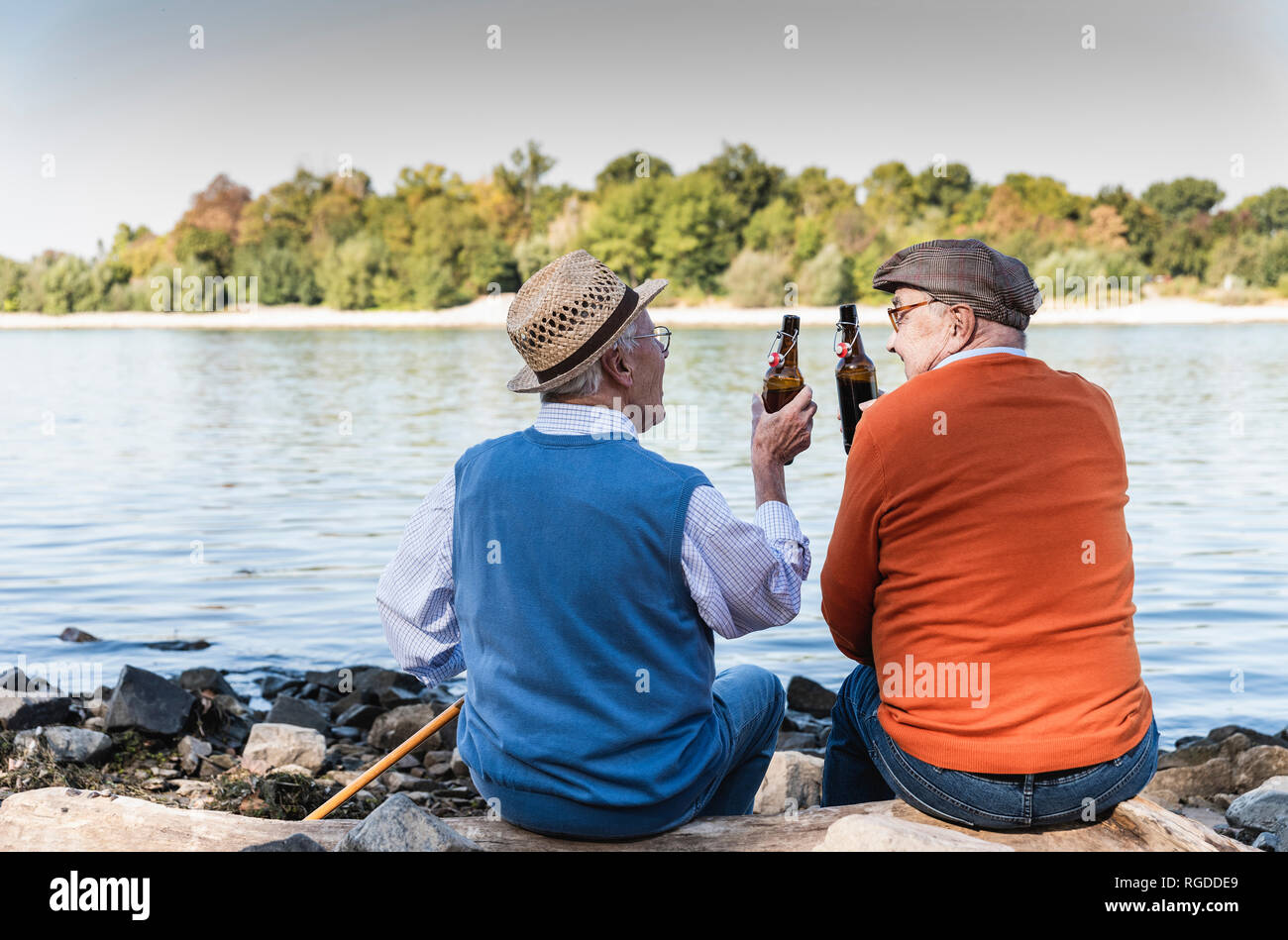 Old man drinking beer hi-res stock photography and images - Alamy