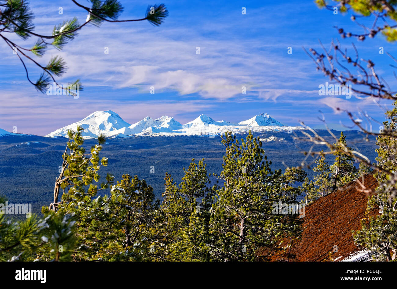 3 sisters mountains, oregon hires stock photography and images Alamy