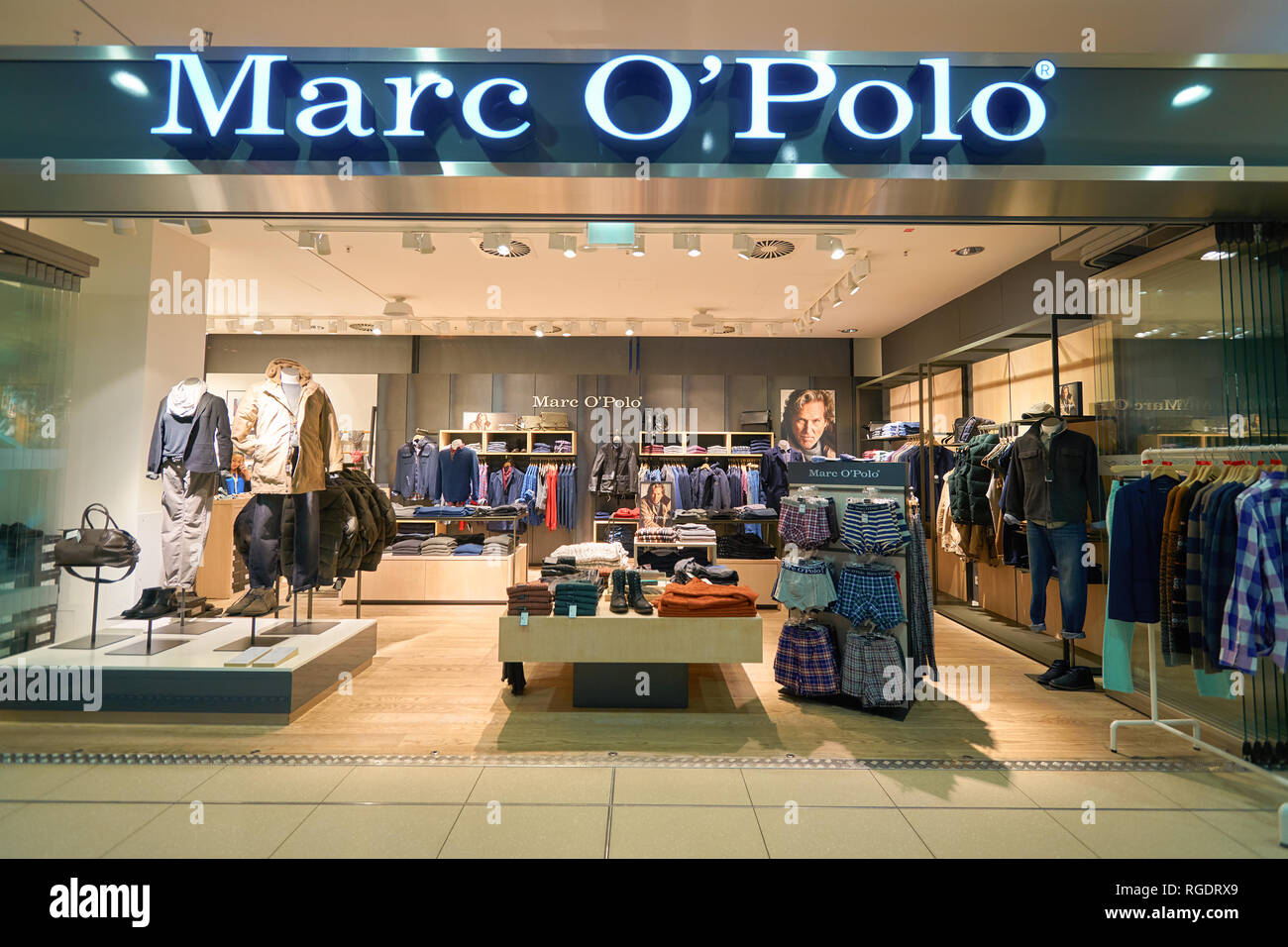 COLOGNE, GERMANY - CIRCA SEPTEMBER, 2014: Marc O'Polo store at Cologne Bonn  Airport Stock Photo - Alamy