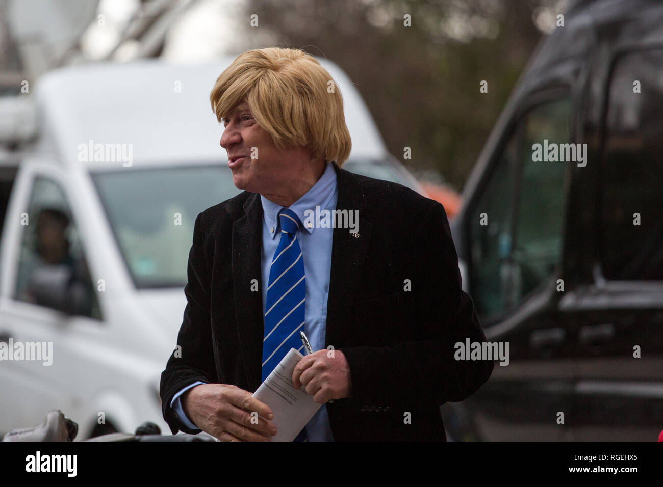 London , UK . 29th January ,2019 . Michael Fabricant leaves College Green after talking to the media. Credit : George Cracknell Wright/Alamy Live News Stock Photo