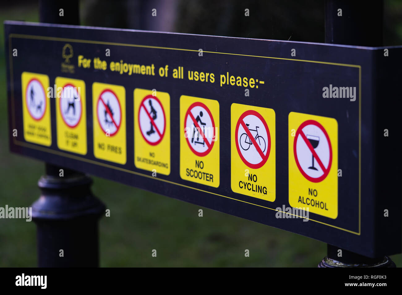 Safety sign no children hires stock photography and images Alamy