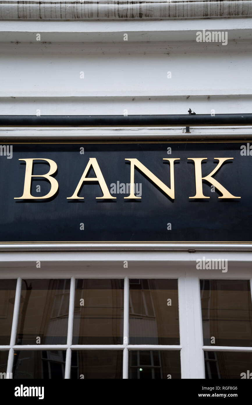 Bank sign on building hi-res stock photography and images - Alamy