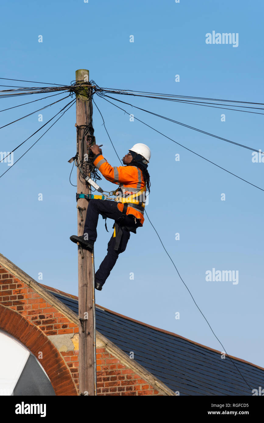 Wooden telegraph pole uk hires stock photography and images Alamy