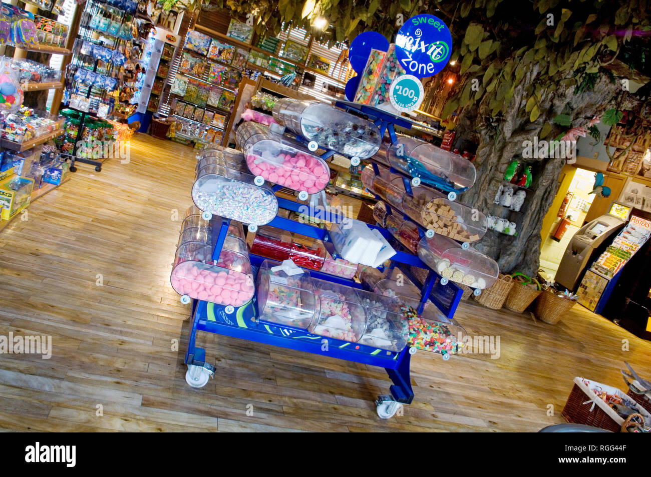 Pick and mix station, London Zoo gift shop Stock Photo - Alamy