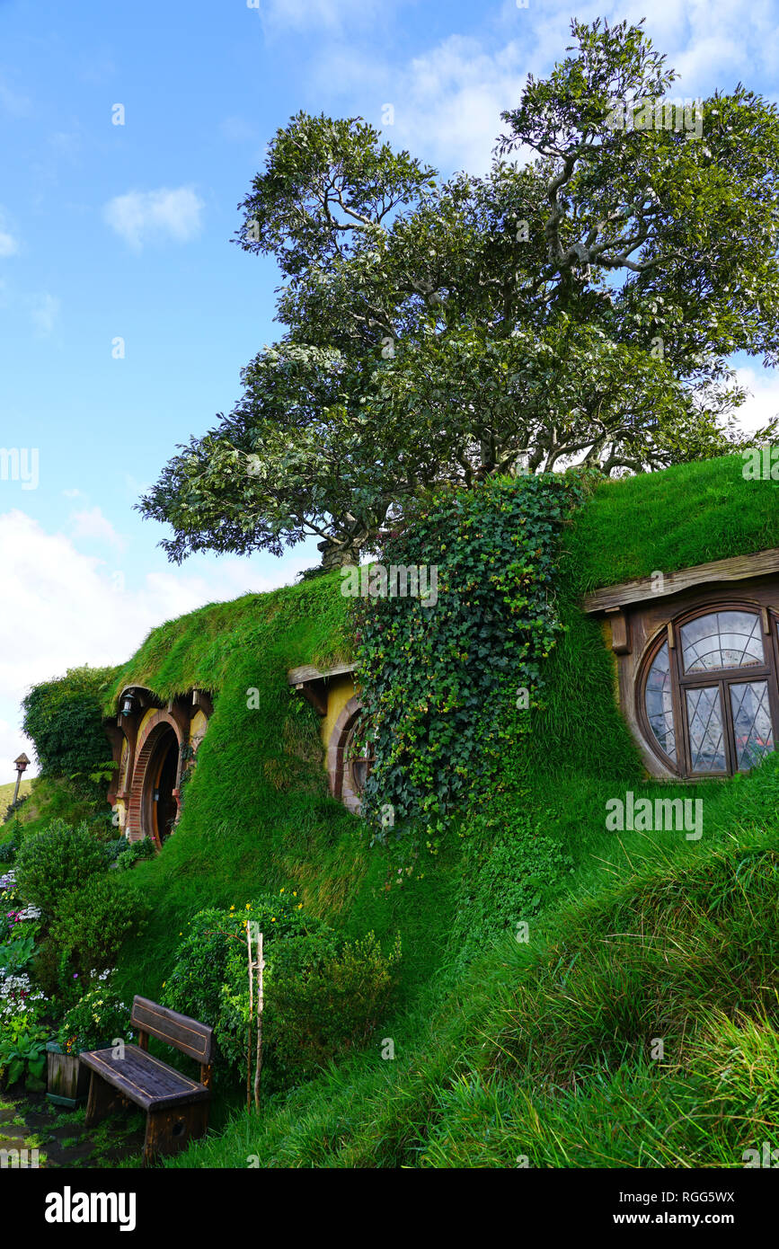 Matamata New Zealand View Of The Hobbiton Movie Set The Alexander Farm Where Peter Jackson Filmed Several Lord Of The Rings Ad Hobbit Movies Stock Photo Alamy