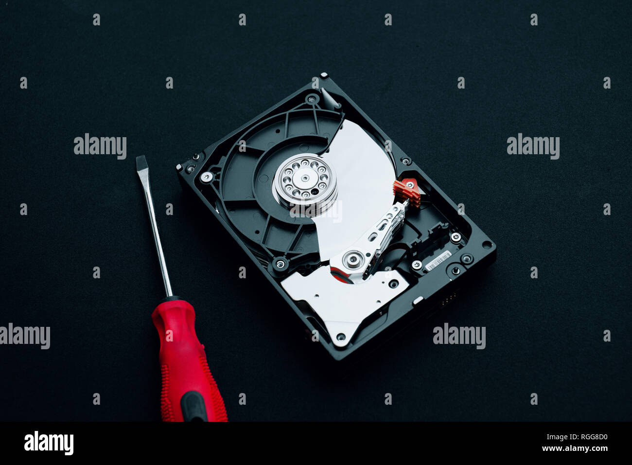 Computer hardware repair and inspection concepts, Disassembled hard