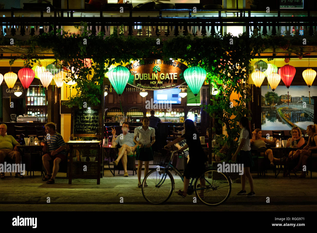 Pub Gate High Resolution Stock Photography And Images Alamy