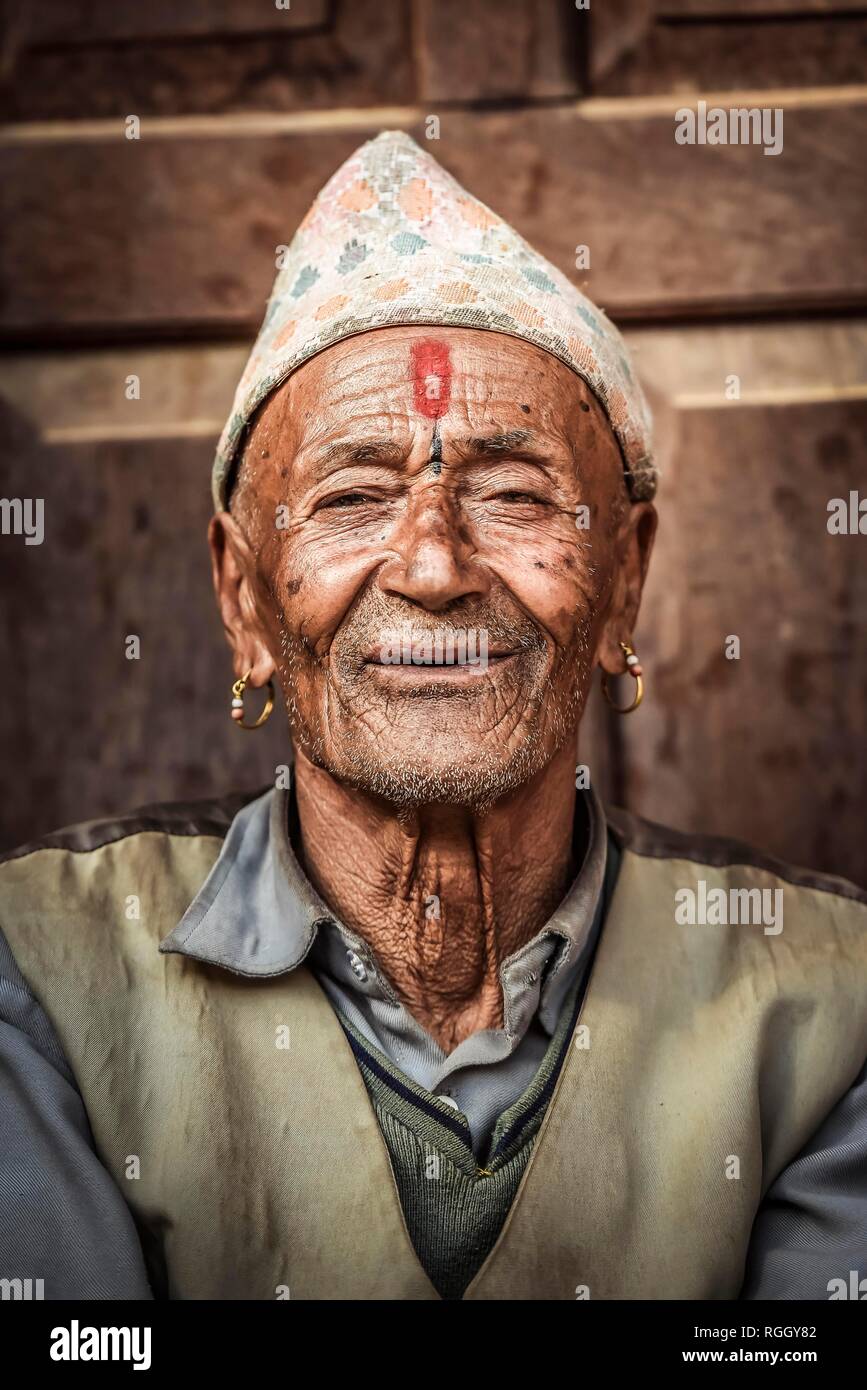 Traditional nepalese hat hires stock photography and images Alamy