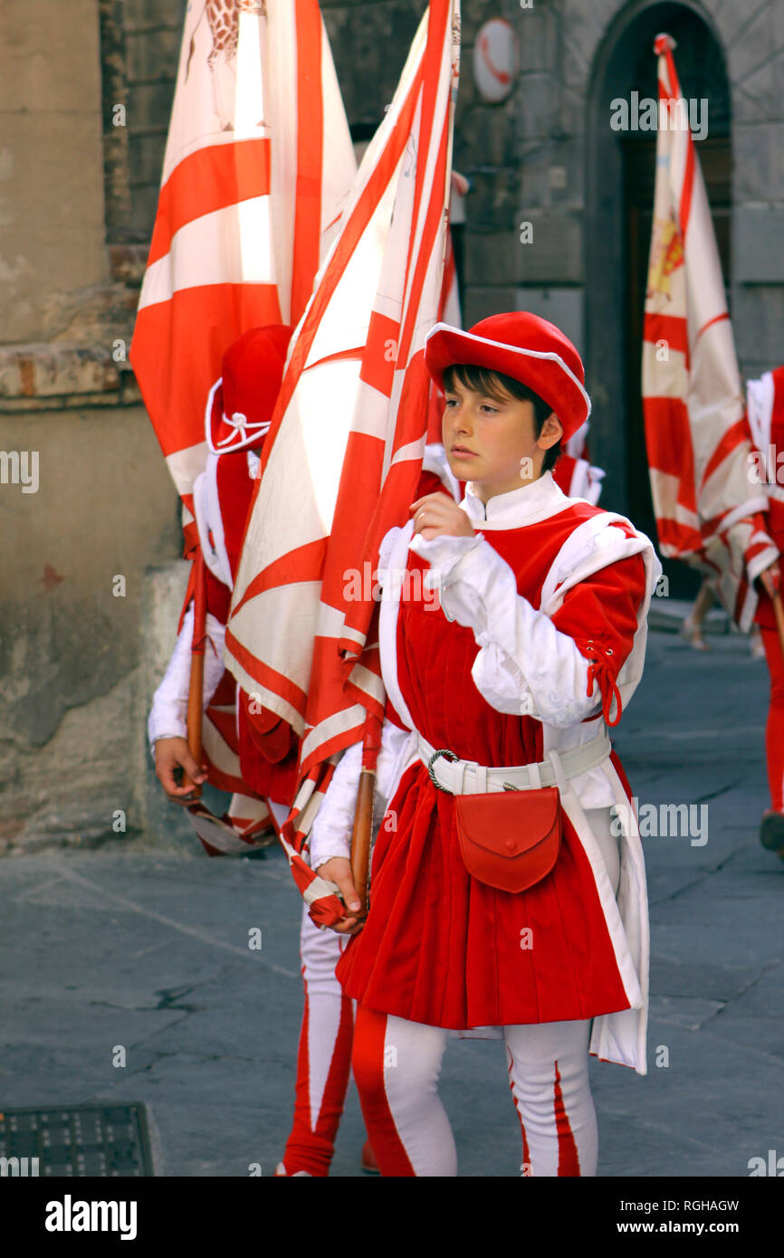 Procession in traditional clothes, Corsa del Palio, in the historic city of Siena, Tuscany, Italy, Europe Stock Photo
