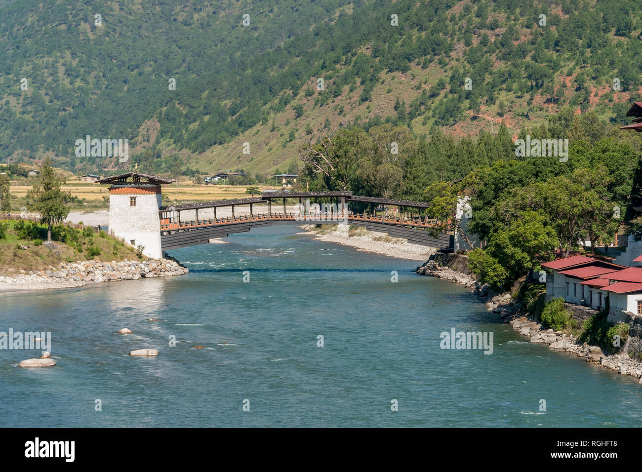 Bridge to Punakha Dzong in Bhutan Stock Photo