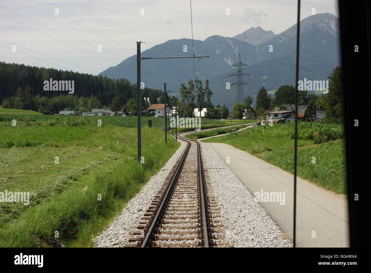 Innsbruck, Straßenbahnlinie 6 nach Igls Stock Photo
