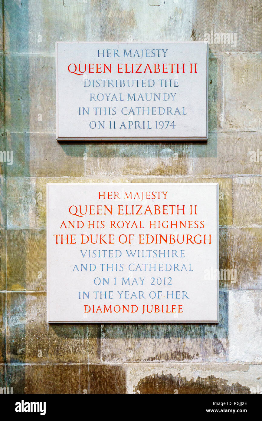 Stone plaques commemorating visits to Salisbury Cathedral by Queen Elizabeth ll Stock Photo