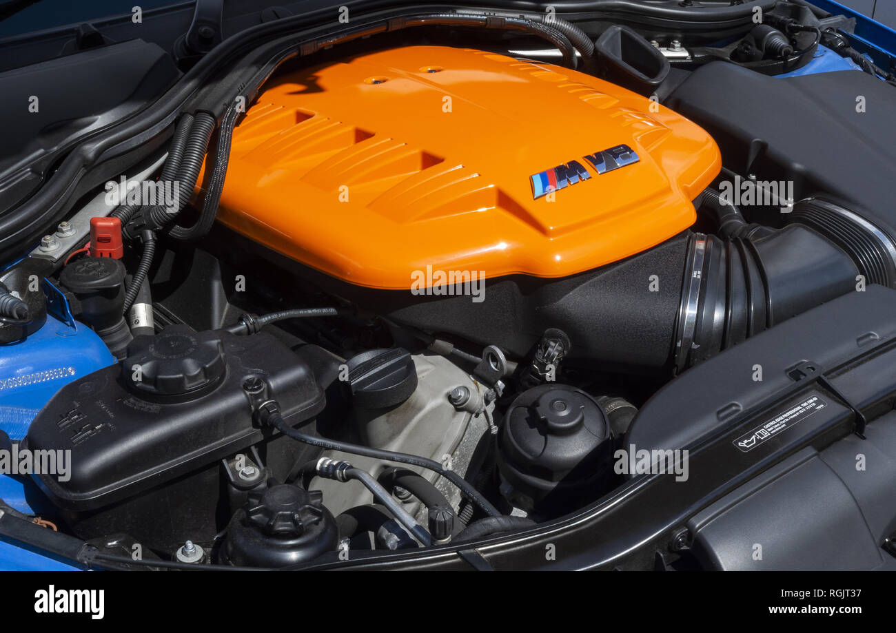 BMW motorsport V8 engine Stock Photo - Alamy