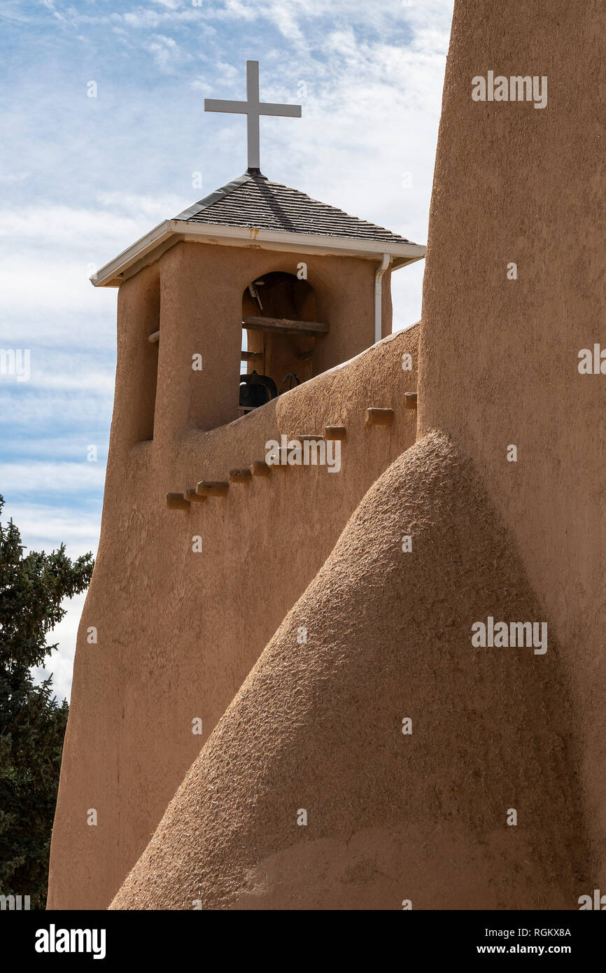 The adobe San Francisco de Asis church in Ranchos de Taos, New Mexico, USA Stock Photo