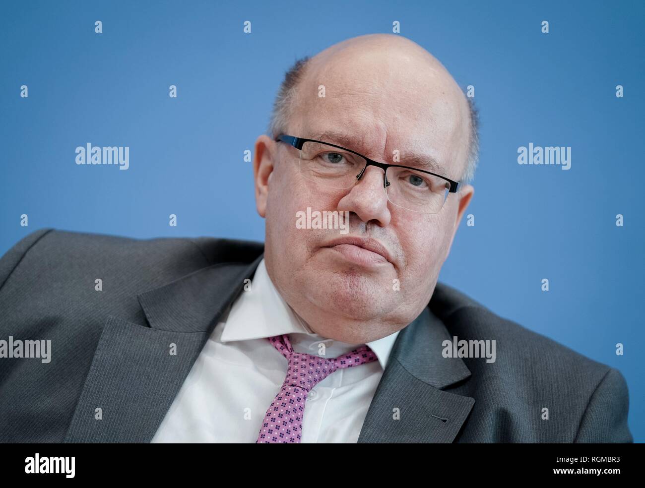 Berlin, Germany. 30th Jan, 2019. Peter Altmaier (CDU), Federal Minister of Economics and Energy, presents the Annual Economic Report 2019 at the Federal Press Conference. Credit: Kay Nietfeld/dpa/Alamy Live News Stock Photo