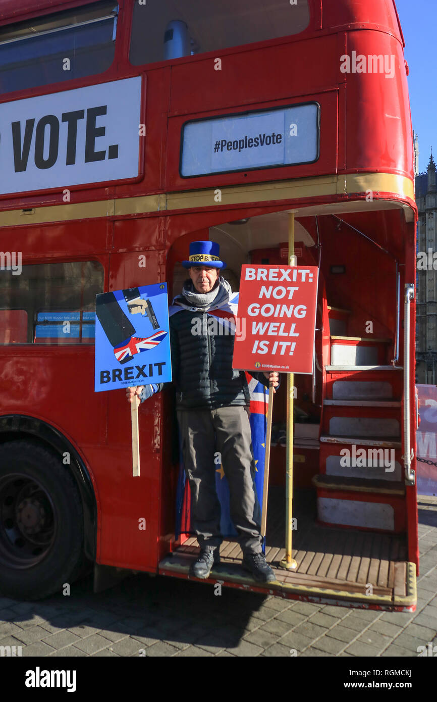 London, UK. 30th Jan, 2019. Pro Europe campaigner Steve Bray founder of SODEM (Stand of Defiance European Movement)demonstrates  with placards on a Red Routemaster bus outside Parliament Credit: amer ghazzal/Alamy Live News Stock Photo