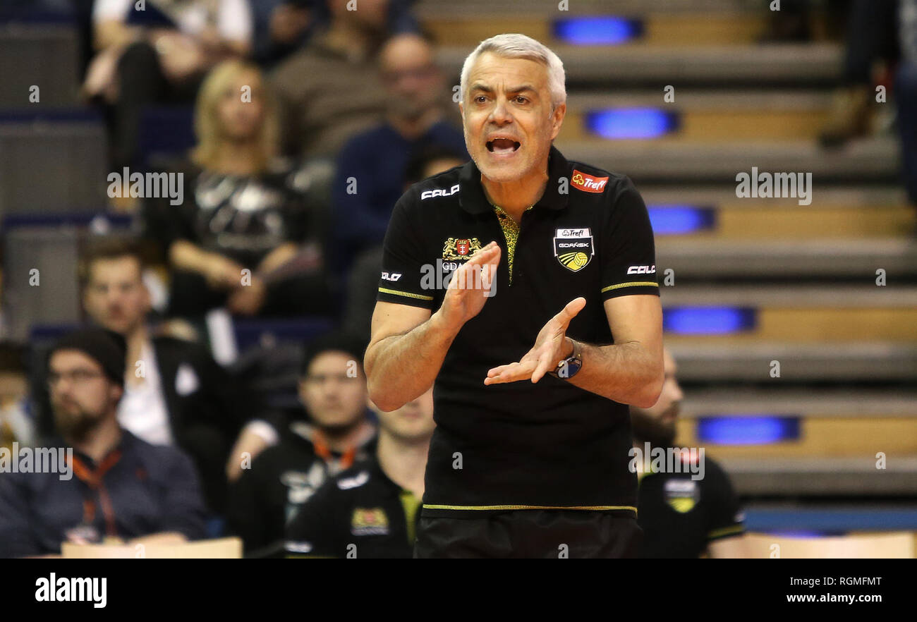 Berlin, Germany. 30th Jan, 2019. Volleyball, Men: Champions League, Berlin Volleys - Lotos Trefl Danzig, 4th round, Group D, 4th matchday. Coach Andrea Anastasi from Gdansk applauds his team. Credit: Andreas Gora/dpa/Alamy Live News Stock Photo