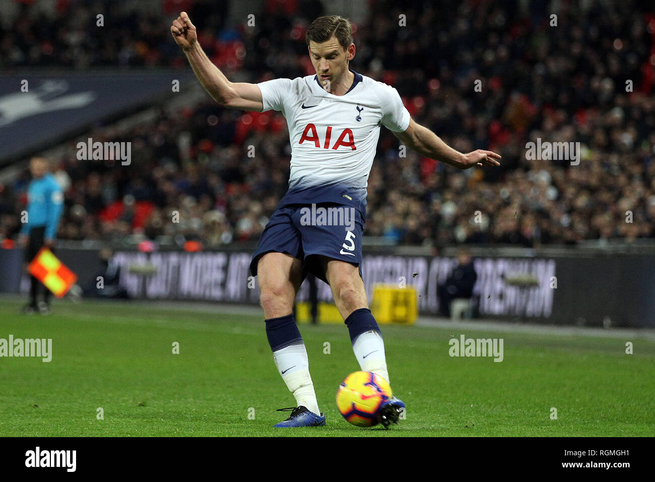 London, UK. 30th Jan, 2019. Jan Vertonghen of Tottenham Hotspur in action. EPL Premier League match, Tottenham Hotspur v Watford at Wembley Stadium in London on Wednesday 30th January 2019. this image may only be used for Editorial purposes. Editorial use only, license required for commercial use. No use in betting, games or a single club/league/player publications . pic by Steffan Bowen/Andrew Orchard sports photography/Alamy Live news Credit: Andrew Orchard sports photography/Alamy Live News Stock Photo