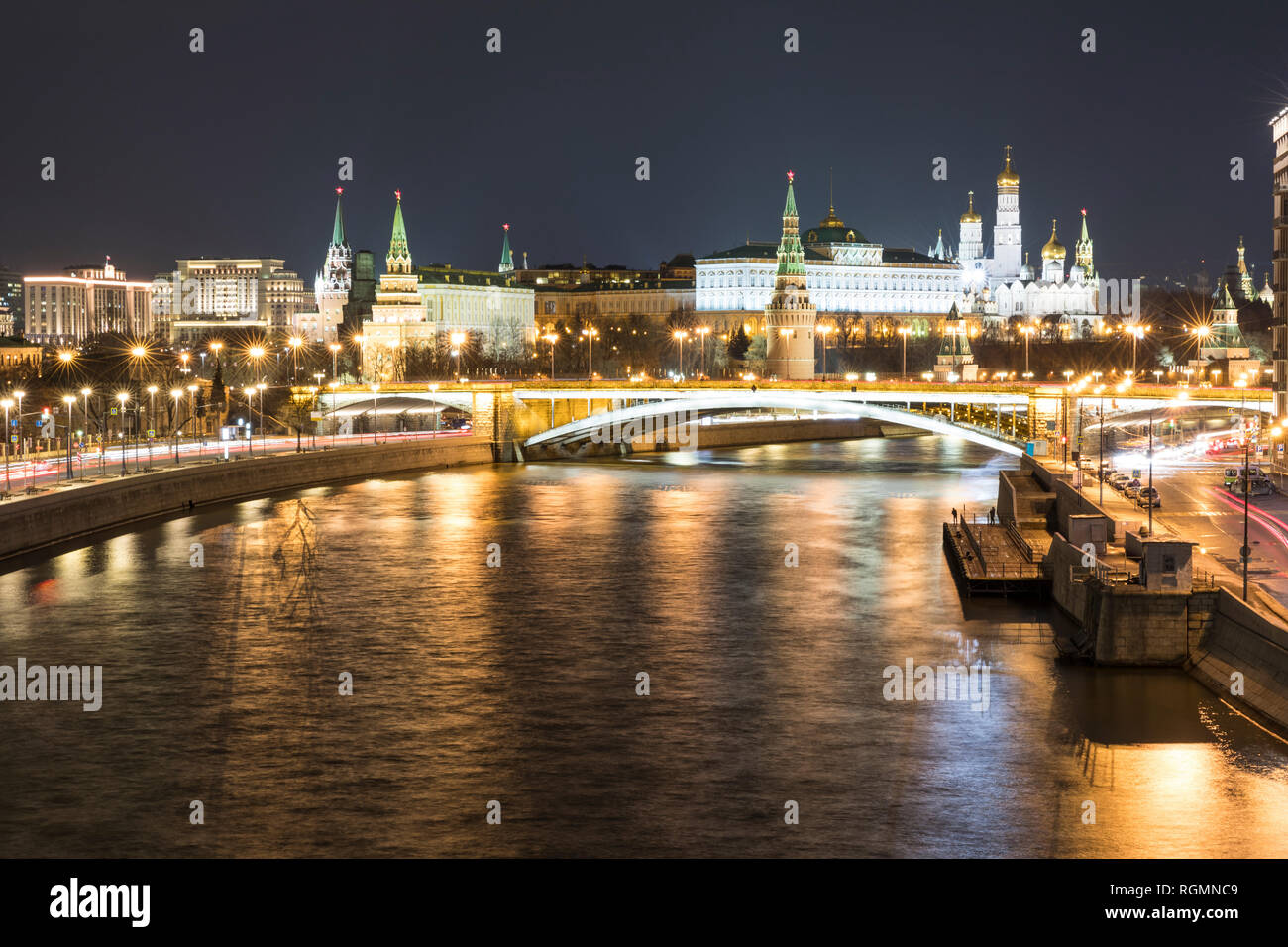 Russia, Moscow, Panoramic view of Moskva river and Kremlin at night Stock Photo