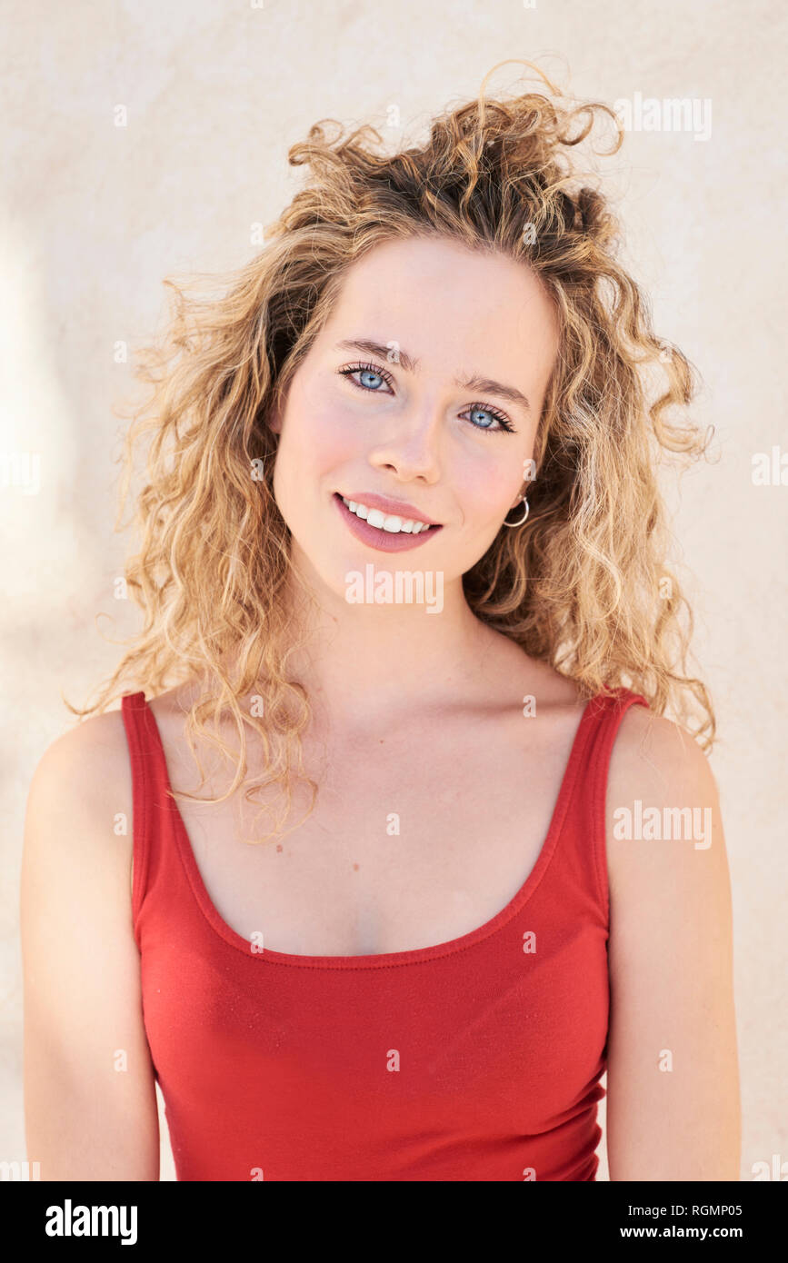 Smiling blonde woman hi-res stock photography and images - Alamy