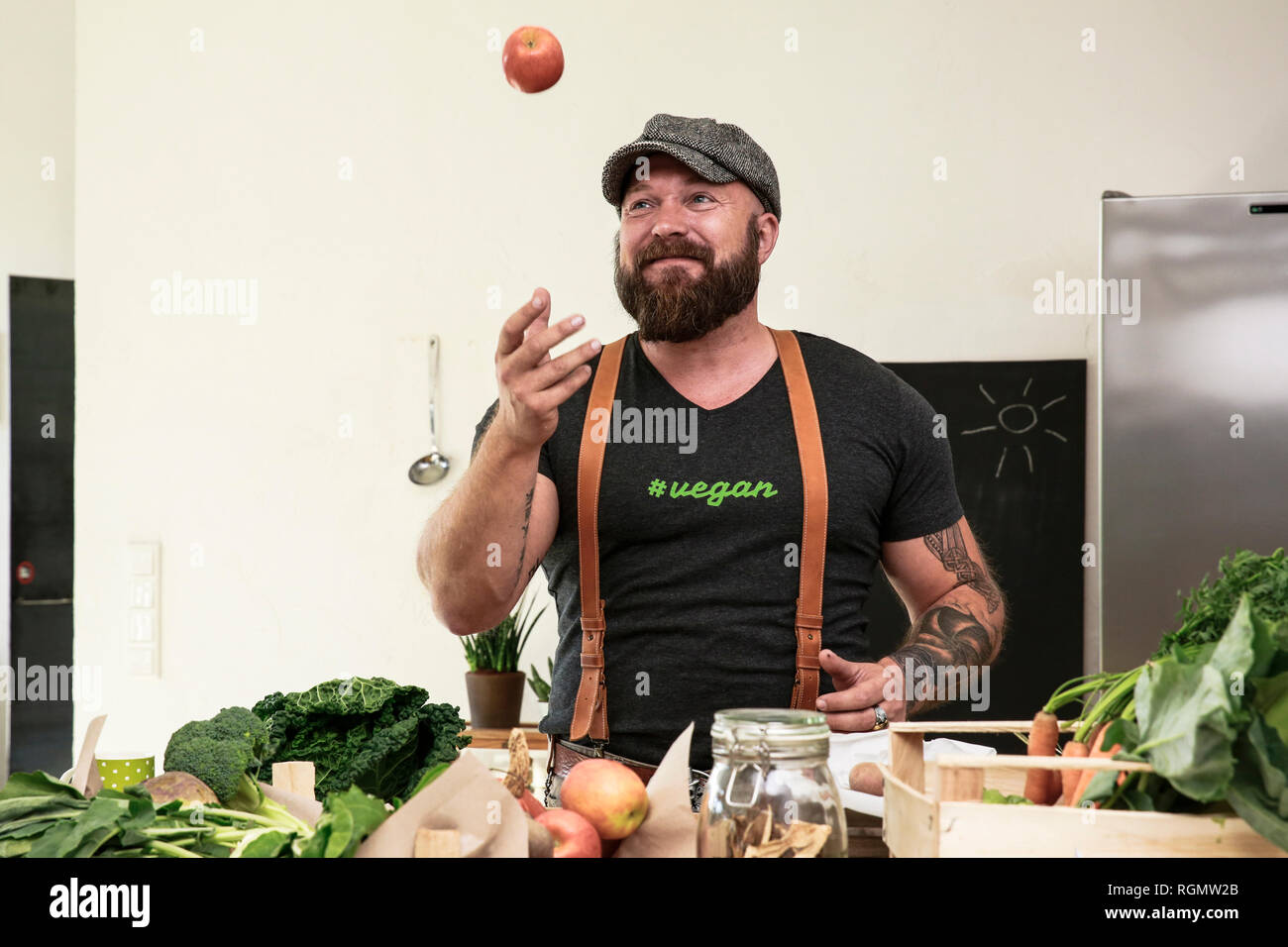 Man juggling foods hires stock photography and images Alamy