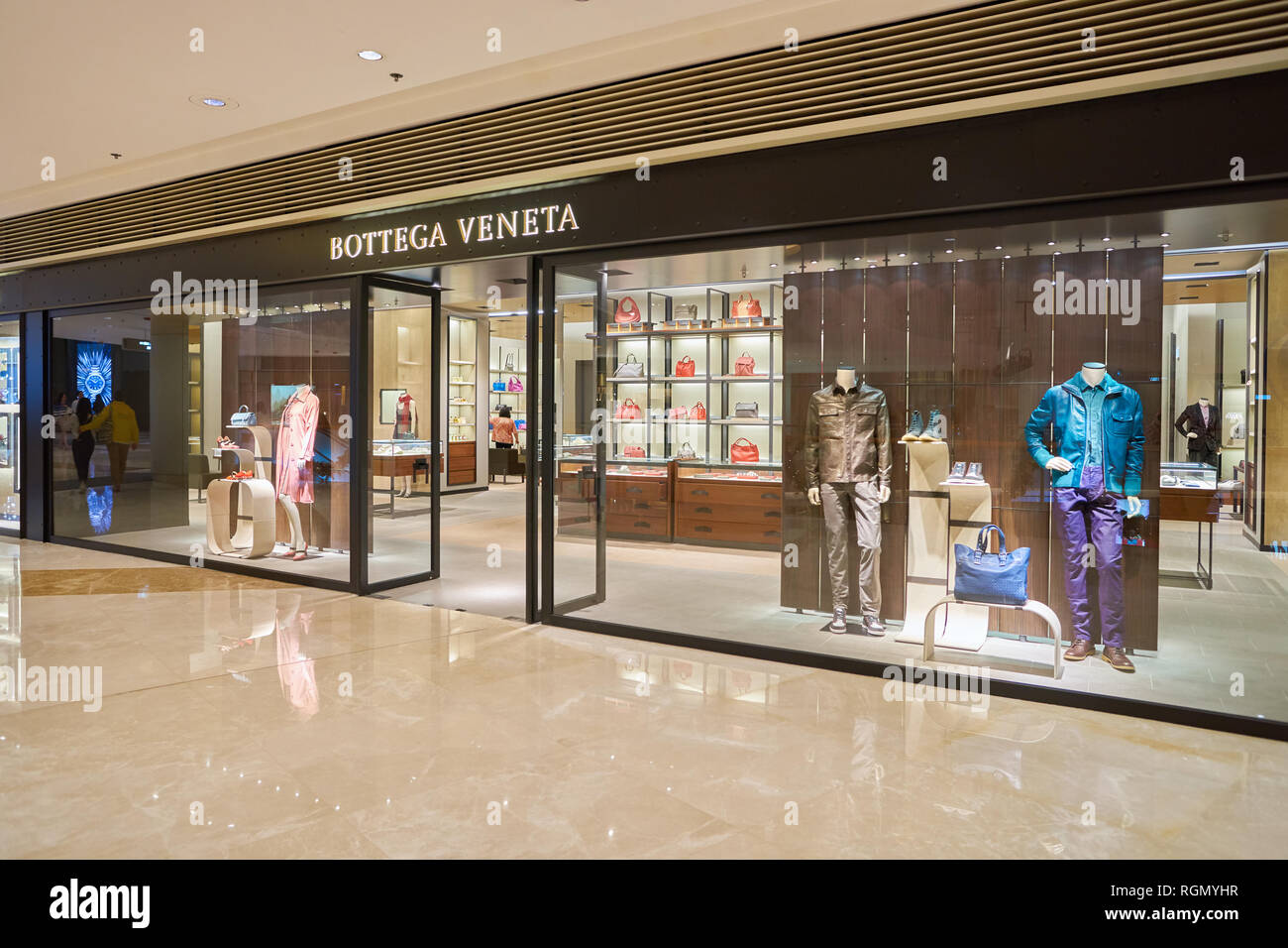 HONG KONG - CIRCA NOVEMBER, 2016: Bottega Veneta store at the Elements ...