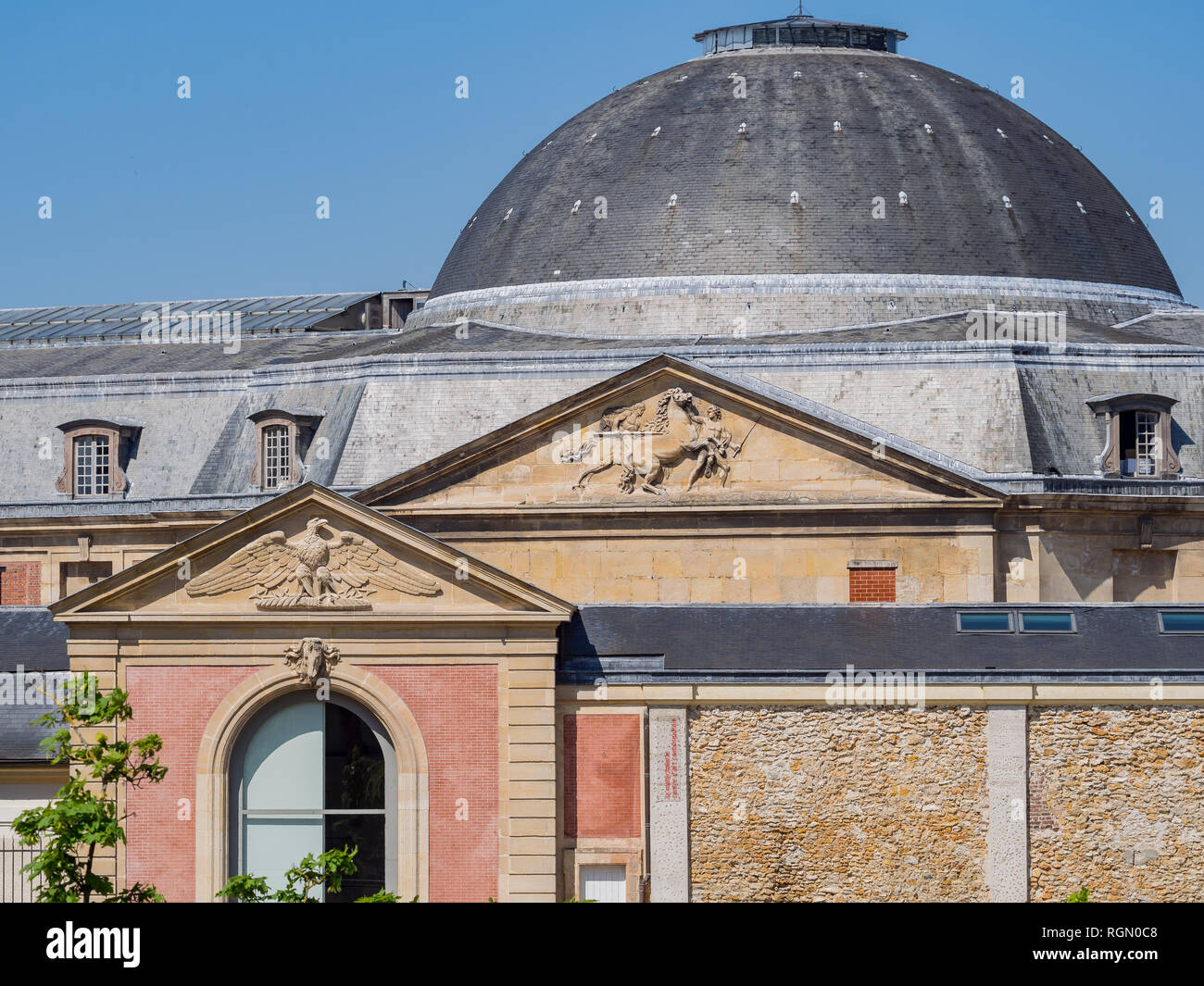 Exterior view of the Sculptures and Mouldings Gallery at Versailles, France Stock Photo