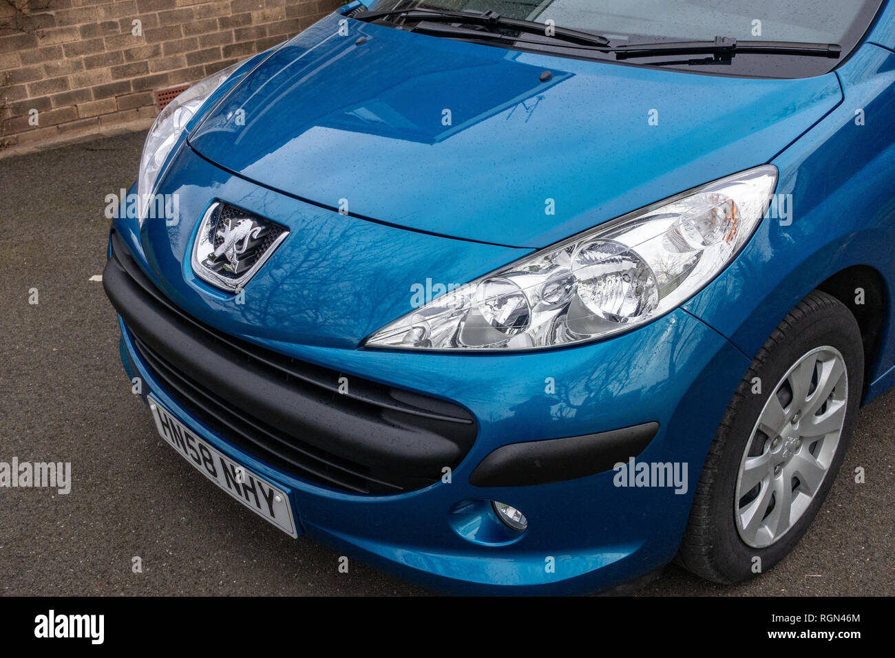Peugeot 207 hi-res stock photography and images - Page 2 - Alamy