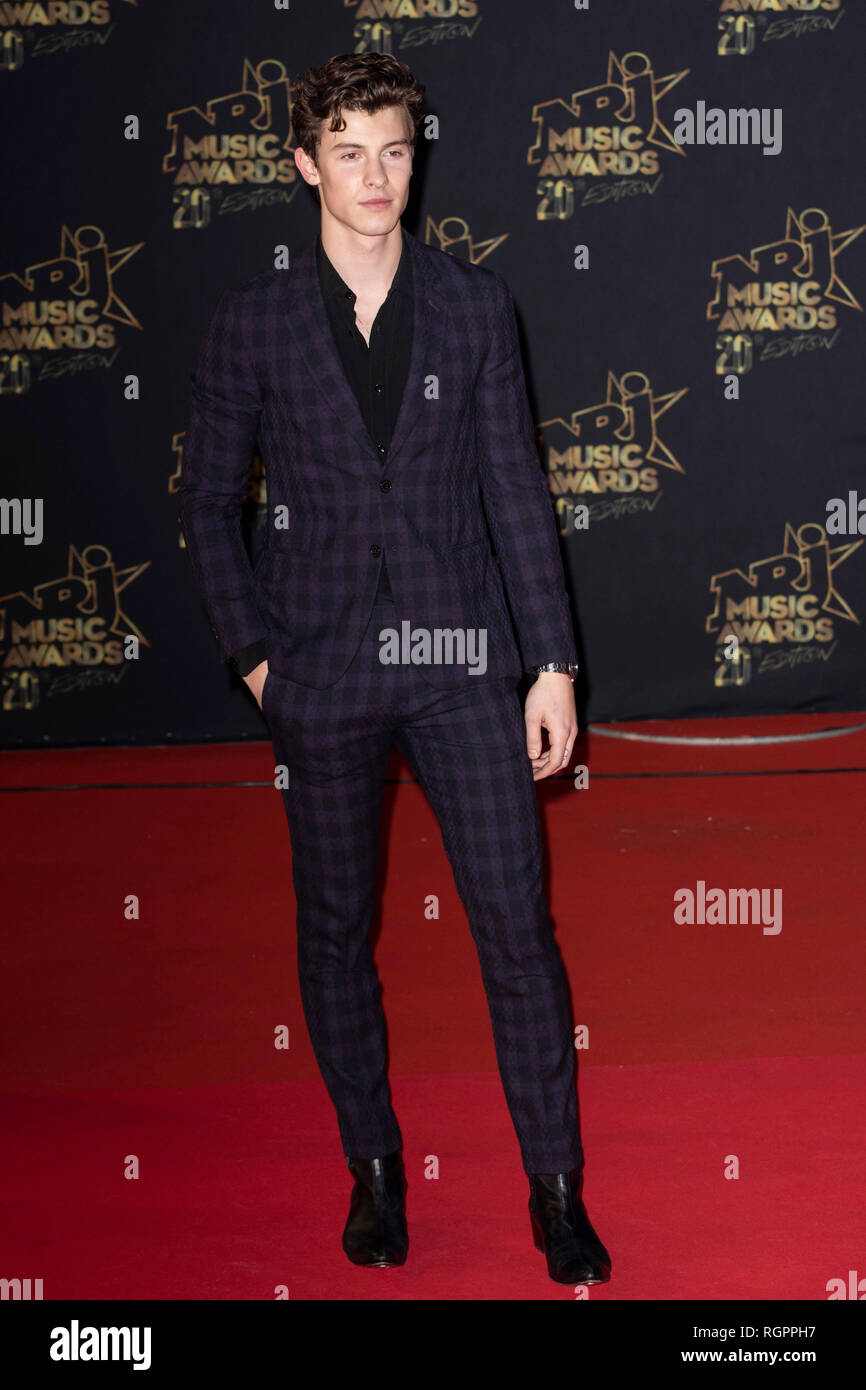 Shawn Mendes on the red carpet before the 20th NRJ Music Awards ceremony in  Cannes (south-eastern France), at "Palais des Festivals", on 2018/11/10  Stock Photo - Alamy