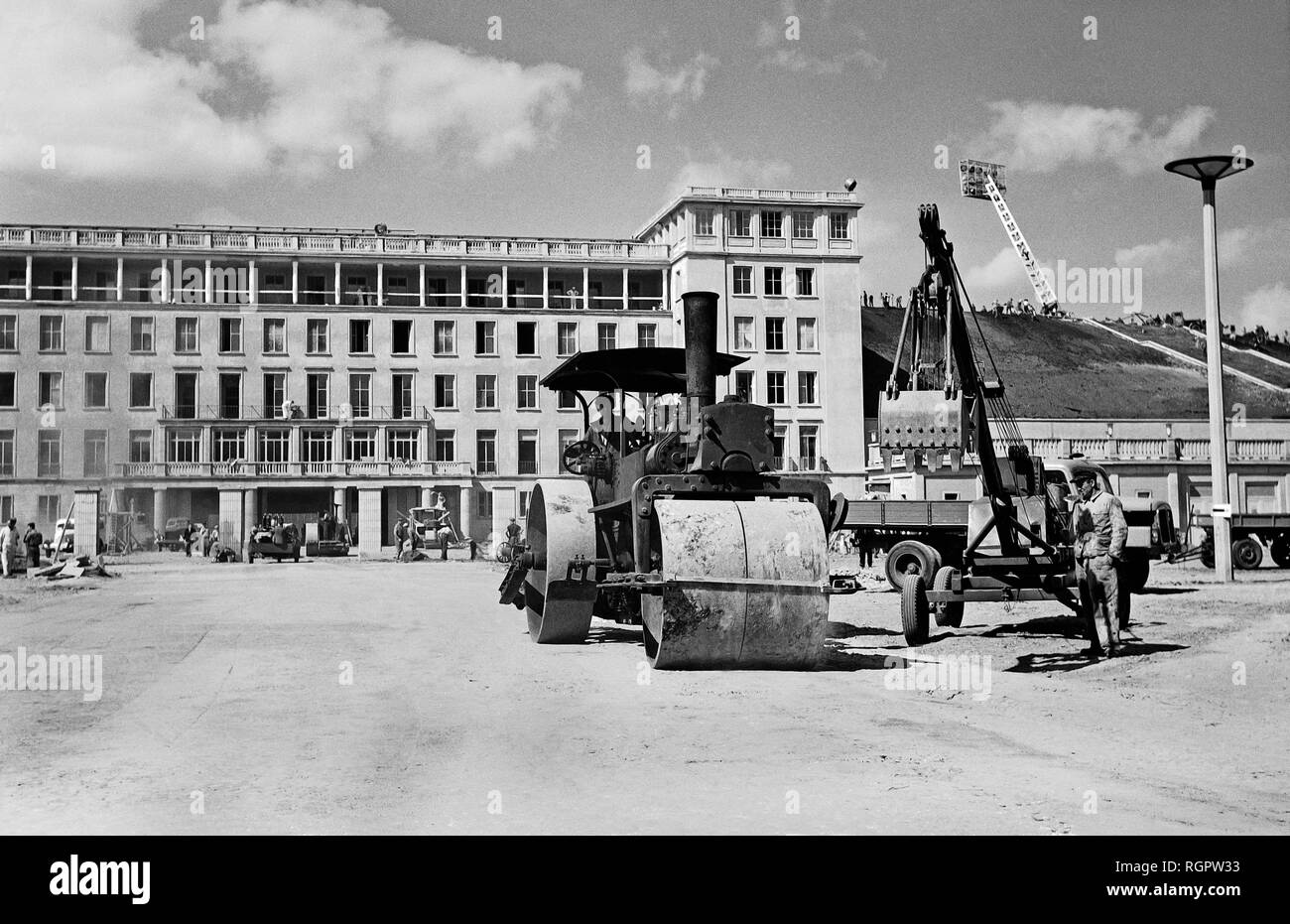 Last construction works at the Zentralstadion, 1956, Leipzig, Saxony, GDR, Germany Stock Photo