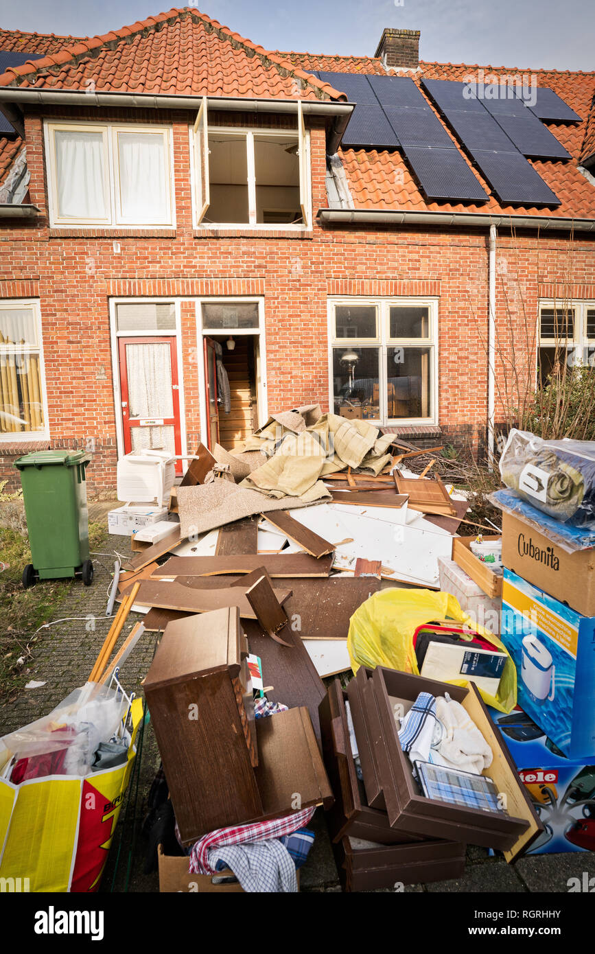 Cleaning of social housing after the resident's death Stock Photo Alamy