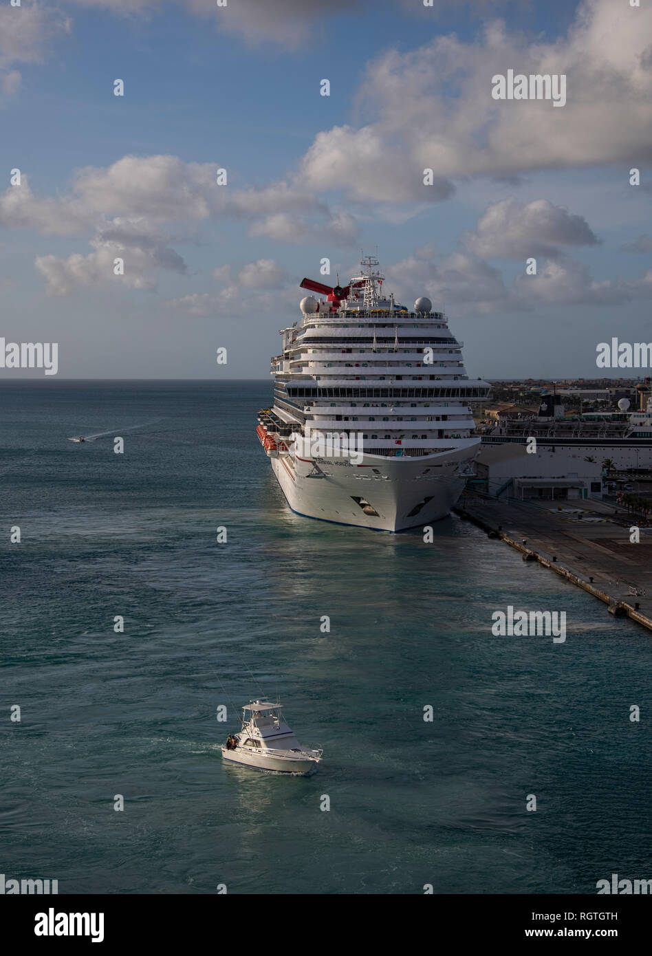 Carnival Horizon Cruise Ship Docked At Aruba Cruise Terminal Stock Photo Alamy