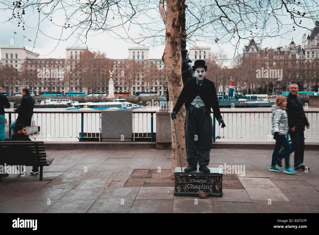 Charlie chaplin hat and cane hi-res stock photography and images - Alamy