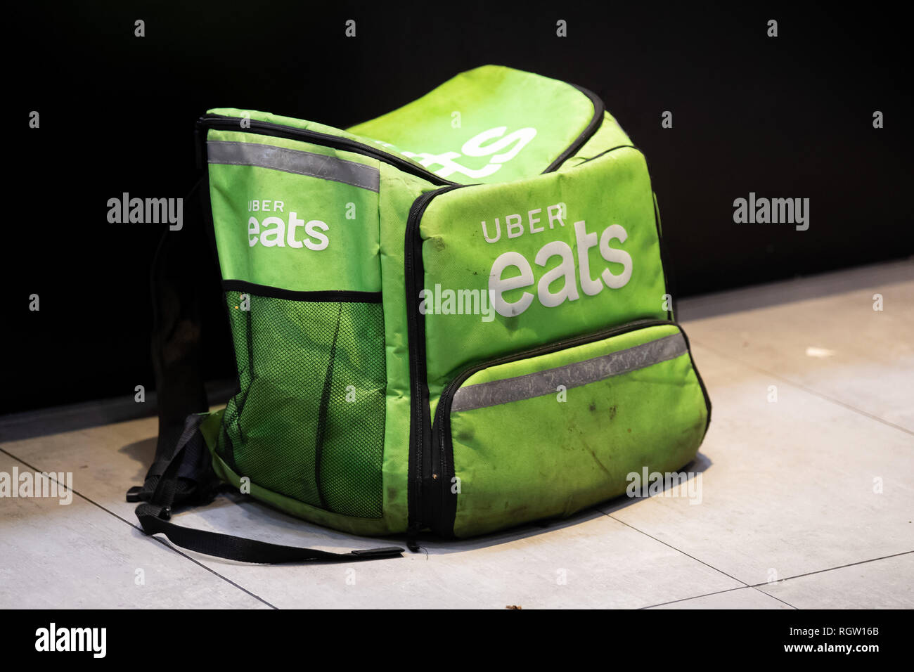 Uber eats bag hi res stock photography and images Alamy